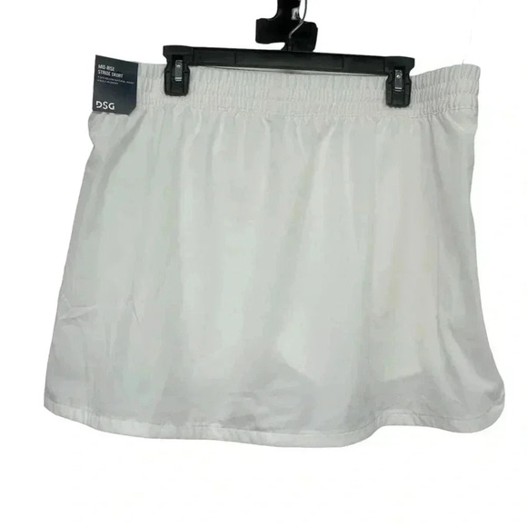 DSG SKORTS WOMENS XL BUNDLE OF TWO STRIDE PURE WHITE PICKLEBALL GOLF TENNIS - Picture 4 of 8